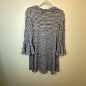 Fun bell sleeved Dress by Speechless